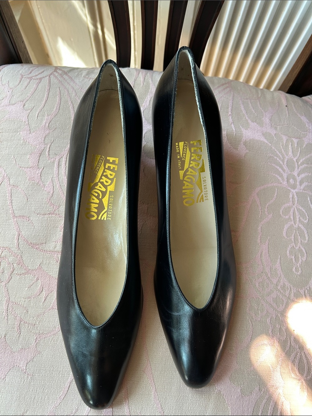 Salvatore Ferragamo Black Leather Pointed Pumps